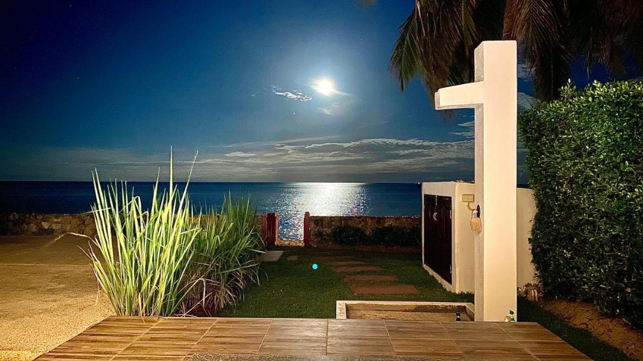 Absolute Beachfront Villa Ban Huai Yang Exterior foto