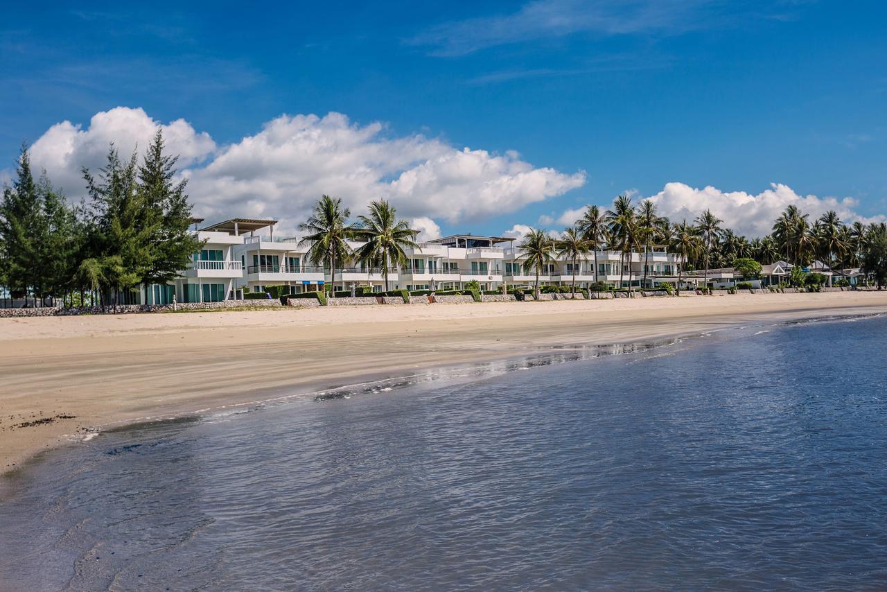 Absolute Beachfront Villa Ban Huai Yang Exterior foto